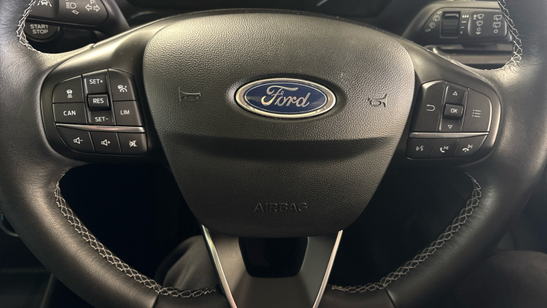 Ford Fiesta 1.0 EcoBoost Hybrid mHEV 125 Vignale Edition 5dr Petrol Hatchback